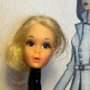 Vintage Mattel Blonde Walking Jamie Head for rerooting
